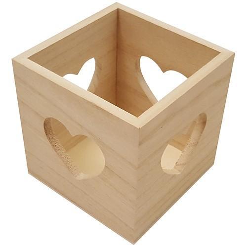 Wooden heart design cube - heart,
