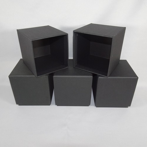 Luxury black rigid gift - 4x,