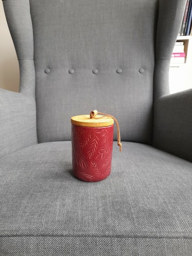 Floral ceramic candle - ceramic,